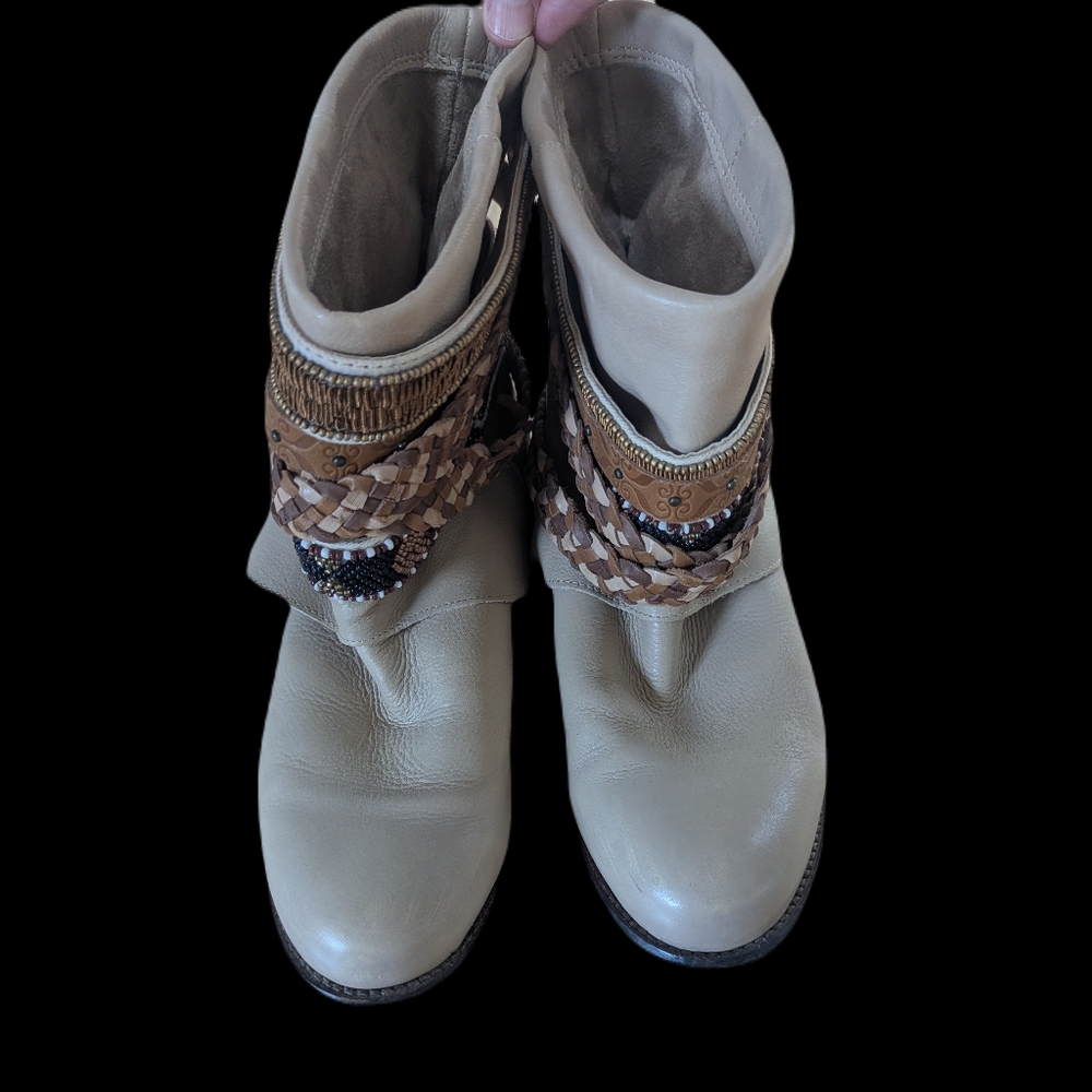 Eram Cream and Brown Ankle Boots with Decorative Band 36 5 5.5
